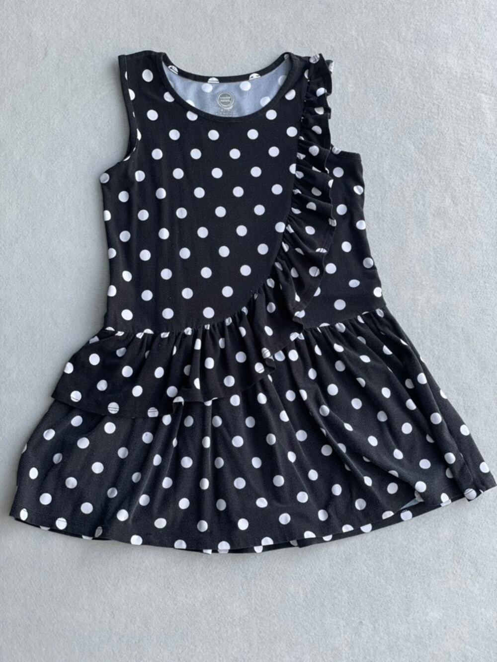 WONDER NATION BLACK & WHITE POLKA DOT ASYMMETRICAL RUFFLE DRESS  - SIZE 7-8 (M)